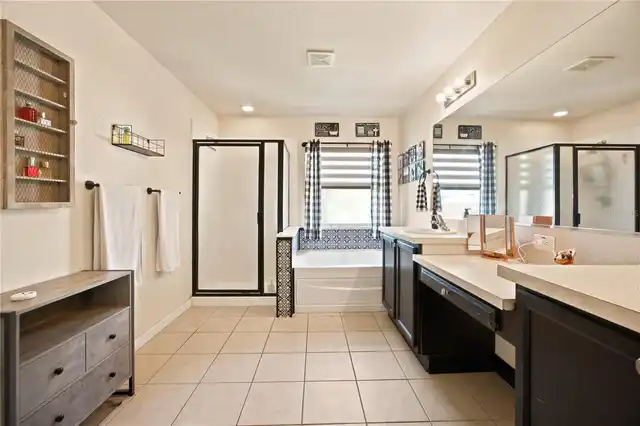 Listing Photo 26