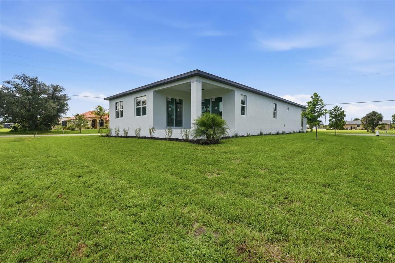 Listing Photo 37
