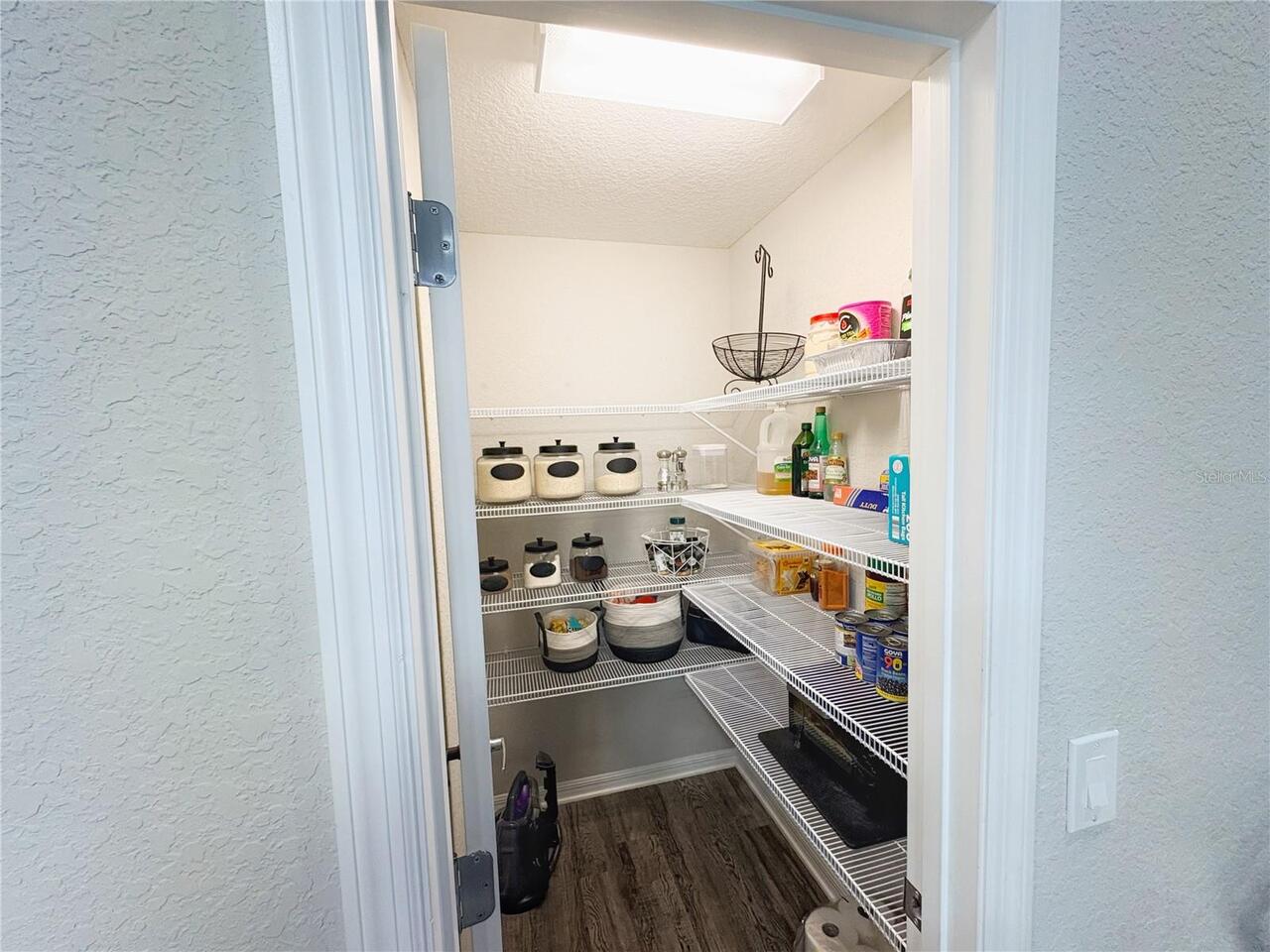Listing Photo 10