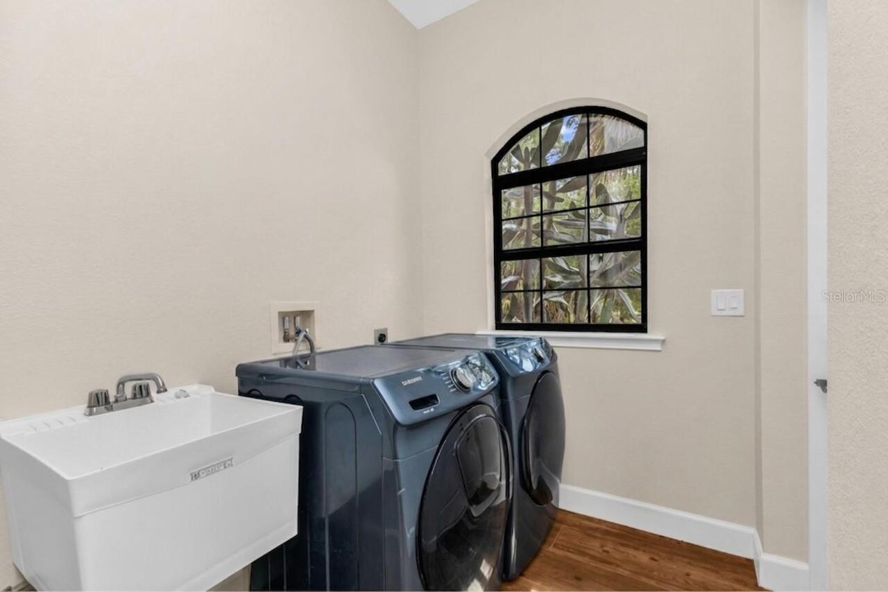 Listing Photo 32