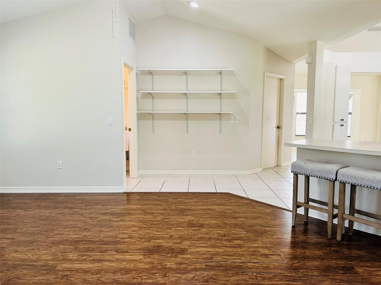 Listing Photo 14