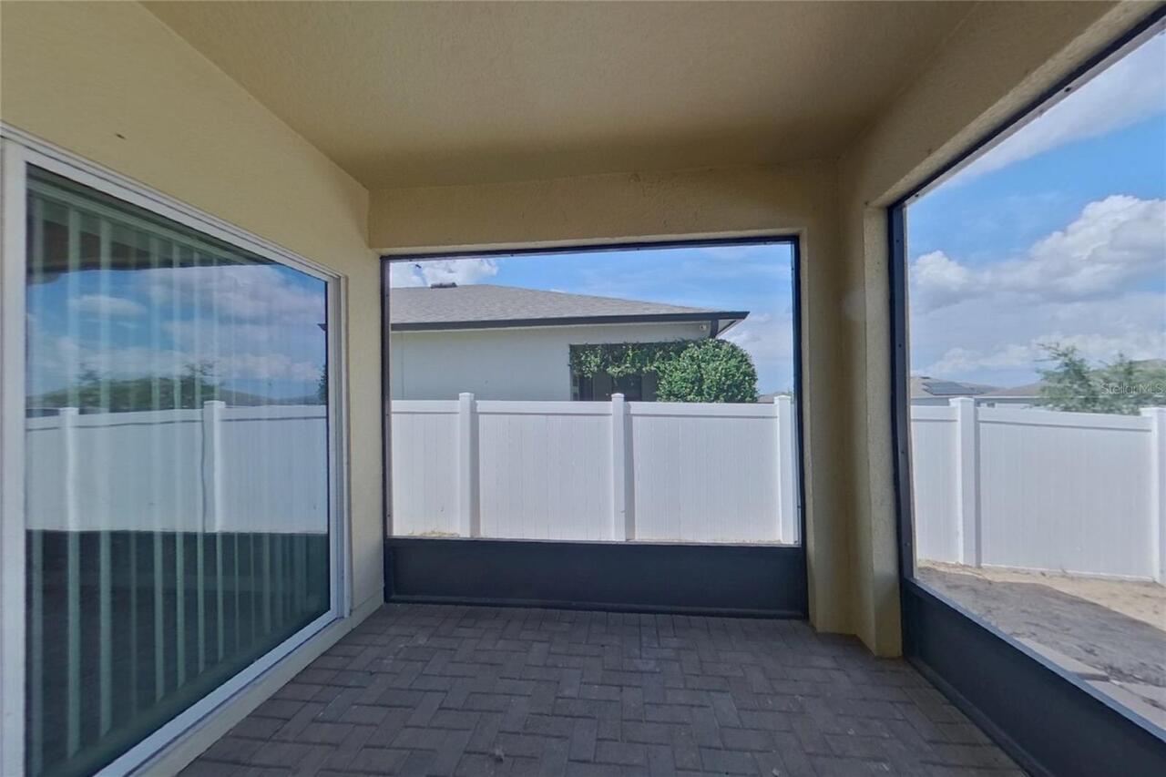 Listing Photo 16
