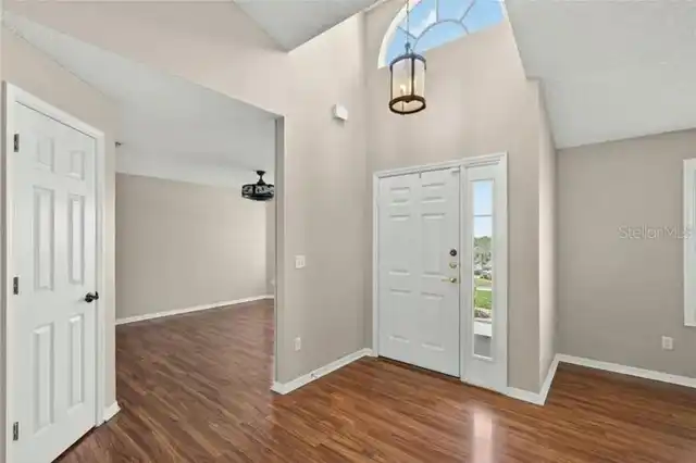 Listing Photo 6