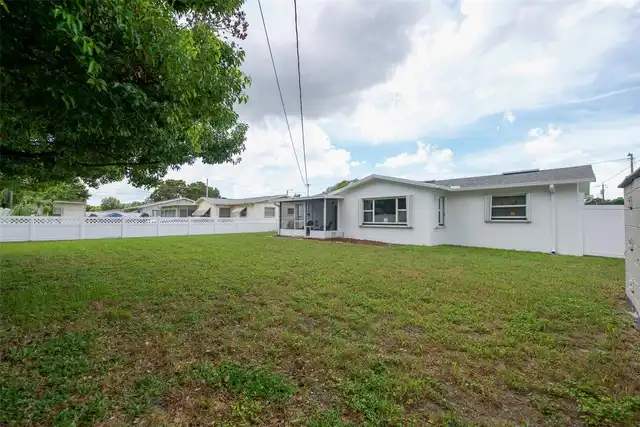 Listing Photo 25