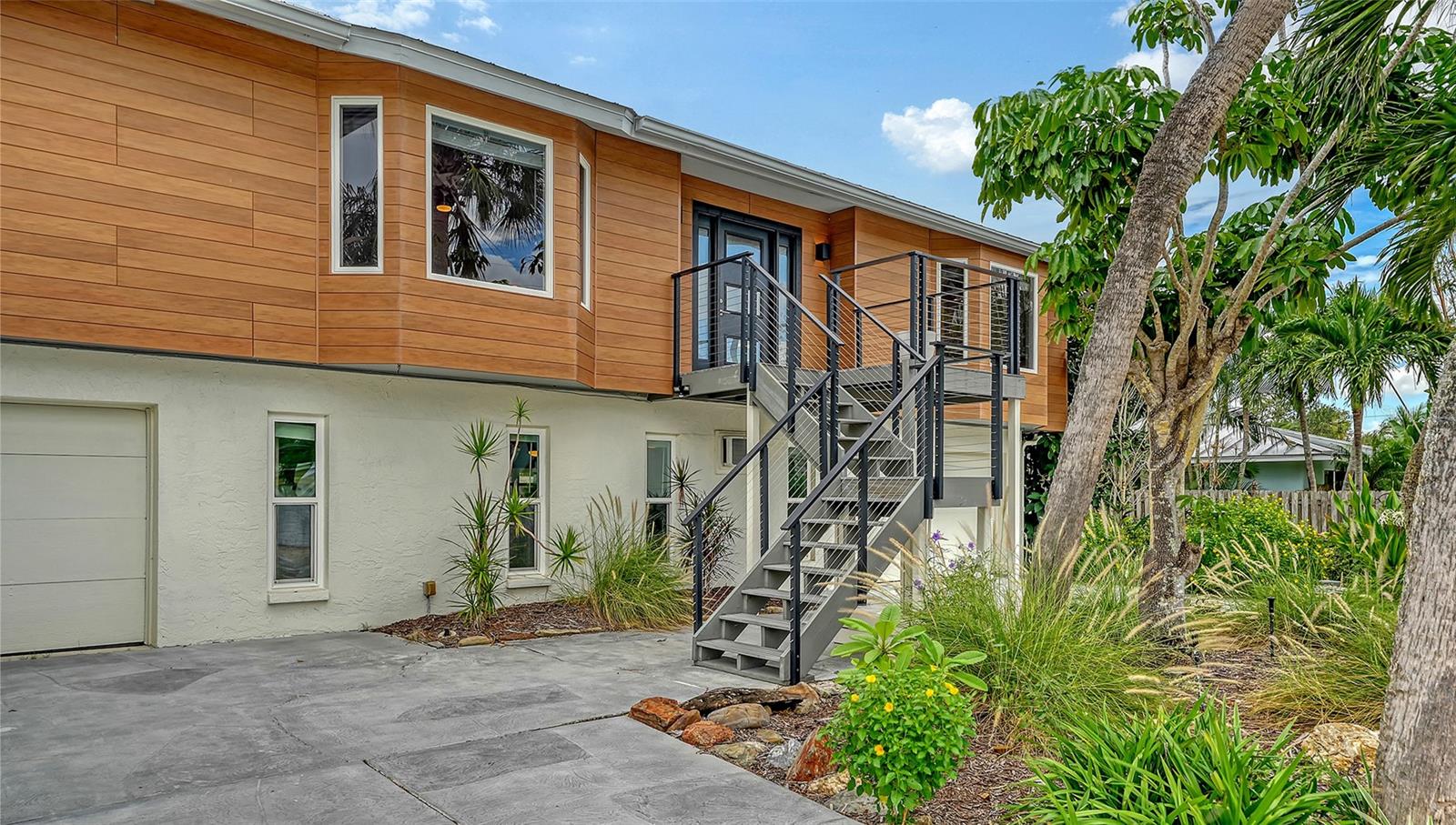 Sarasota Real Estate