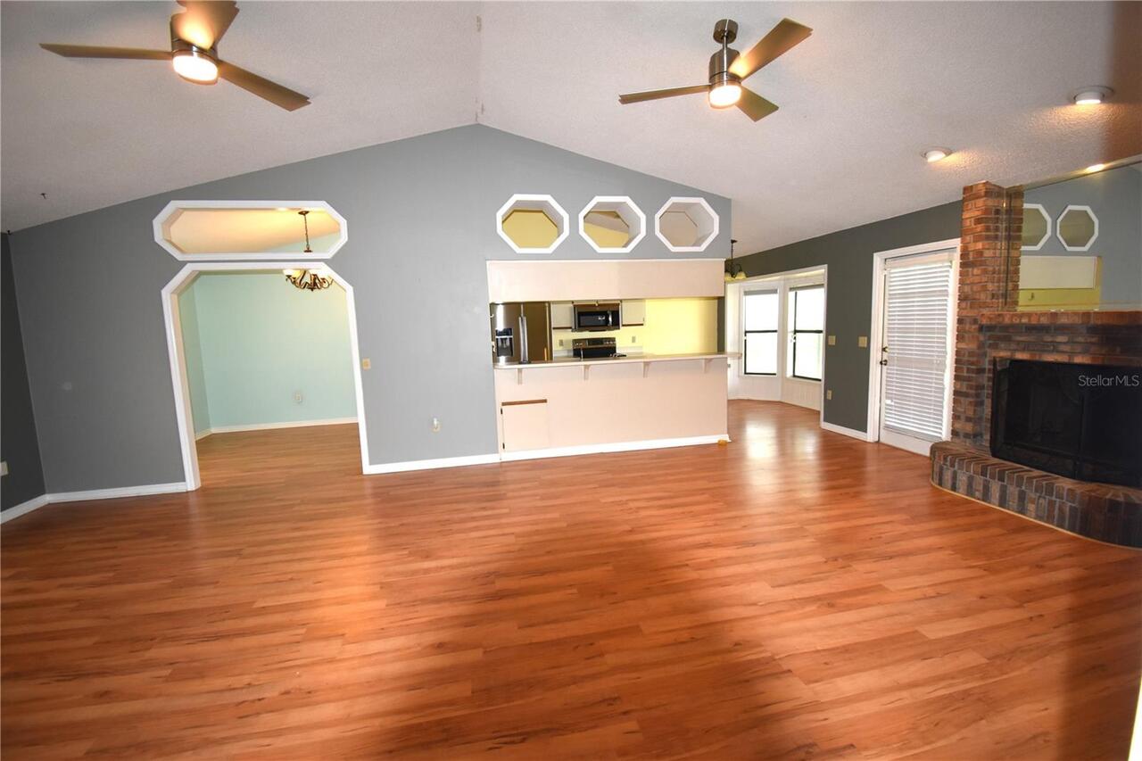 Listing Photo 7