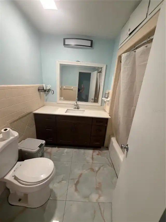 Listing Photo 10