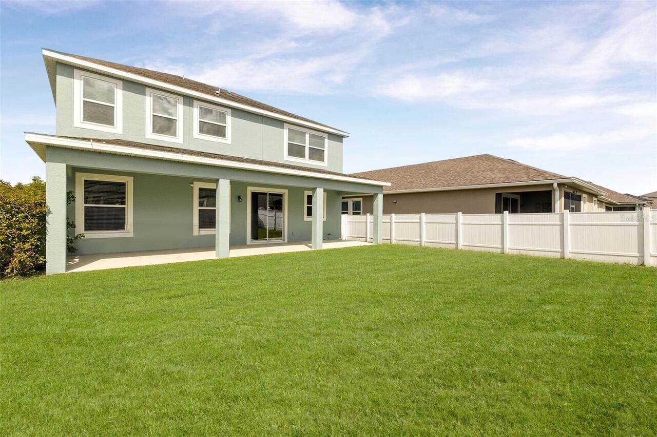 Listing Photo 11