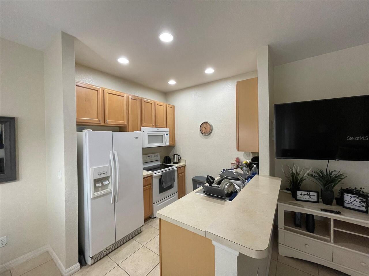 Listing Photo 9