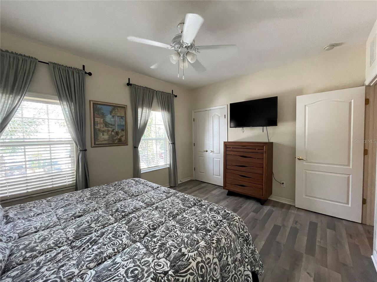 Listing Photo 18