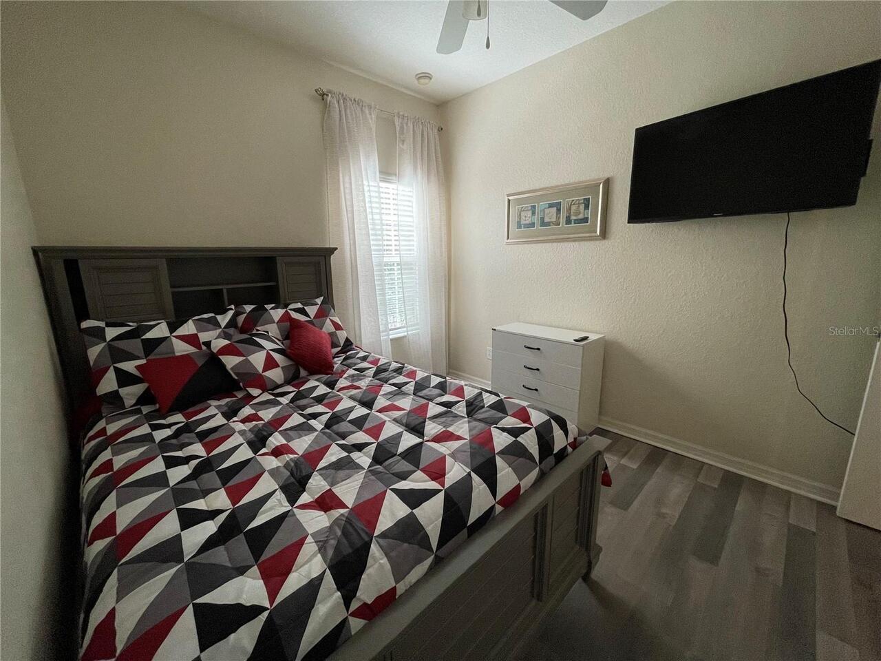 Listing Photo 19