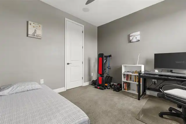 Listing Photo 25
