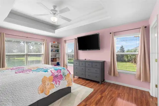Listing Photo 18