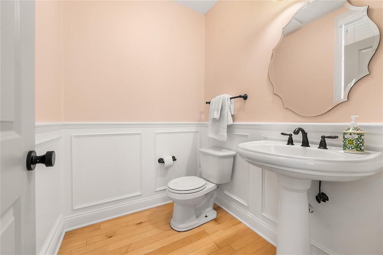Listing Photo 17