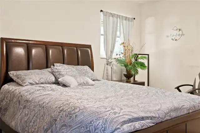Listing Photo 33