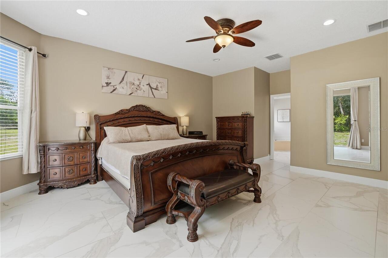 Listing Photo 20