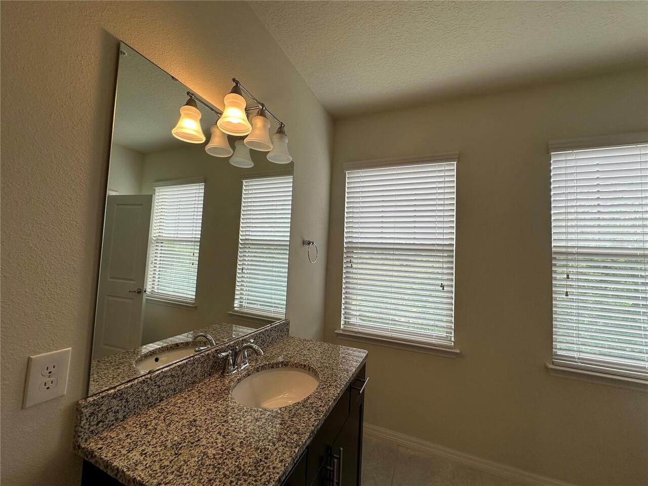 Listing Photo 47