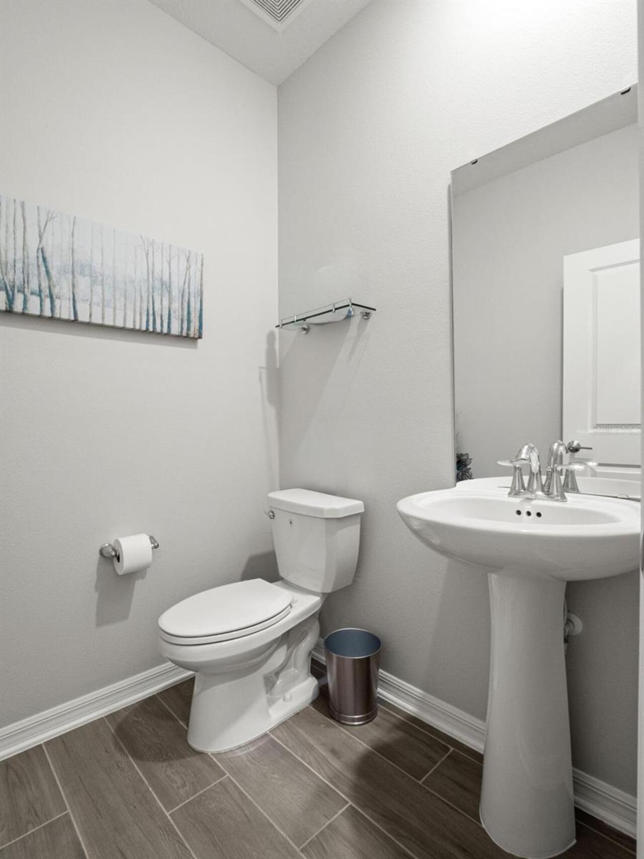 Listing Photo 12