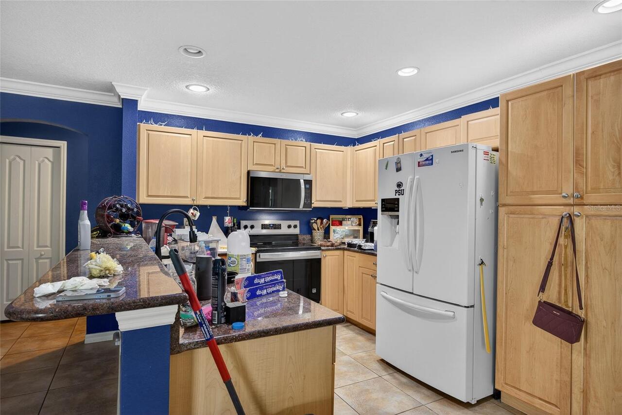 Listing Photo 9