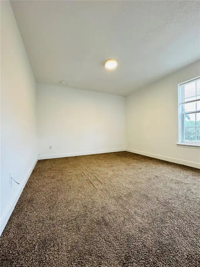 Listing Photo 27