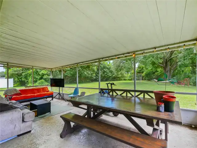 Listing Photo 15
