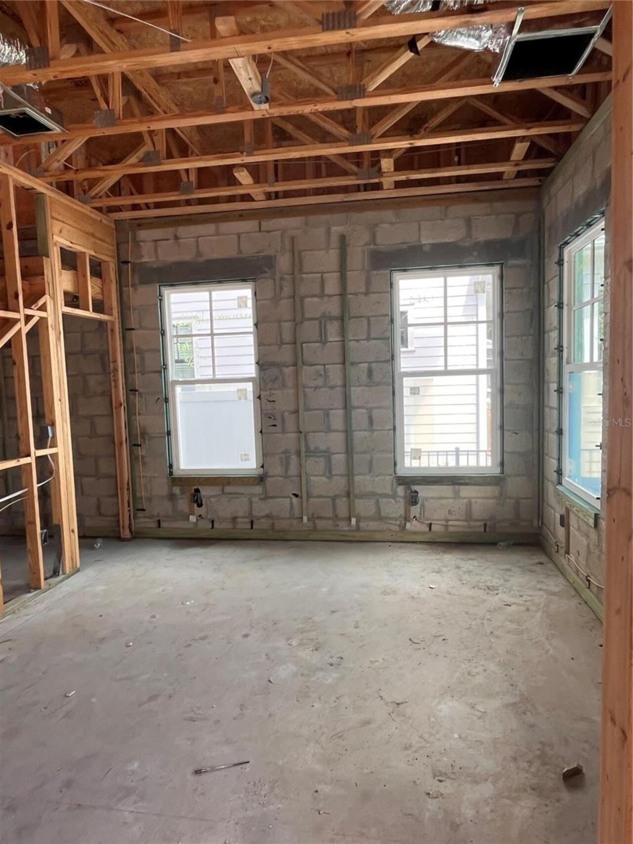 Listing Photo 21