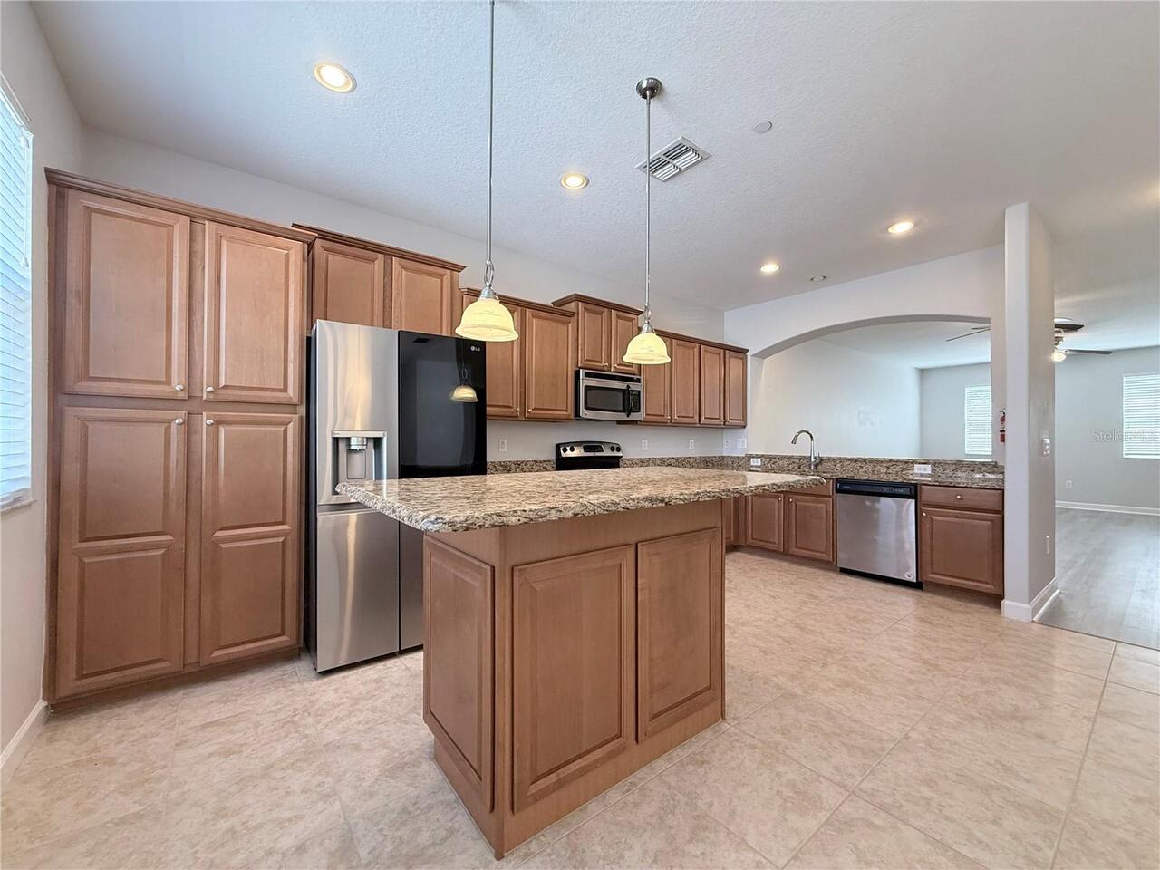 Listing Photo 7