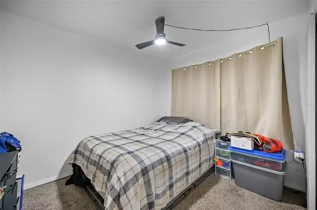 Listing Photo 16