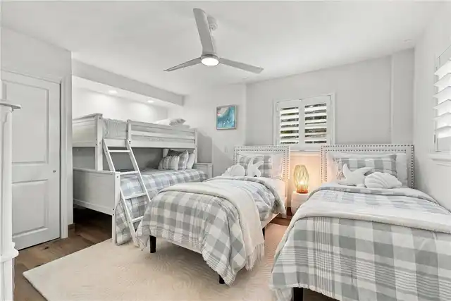 Listing Photo 23
