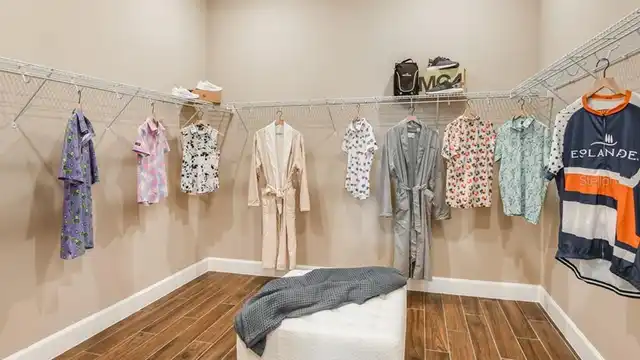 Listing Photo 14