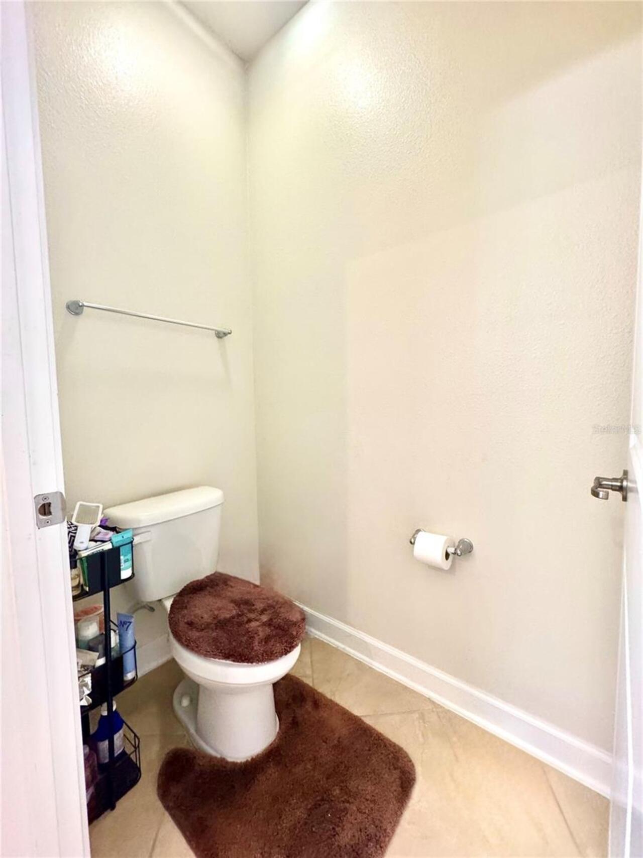 Listing Photo 10