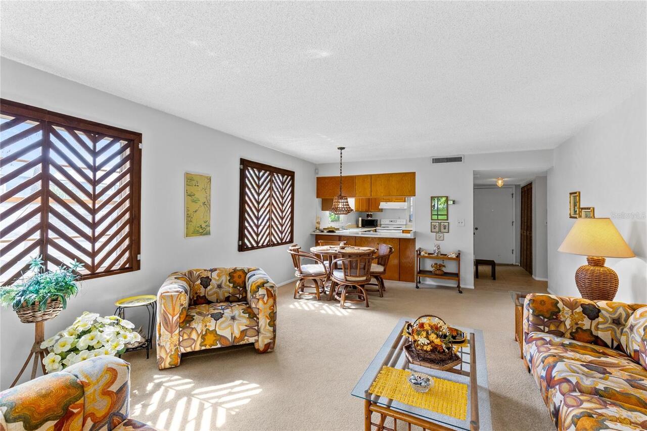 Listing Photo 7