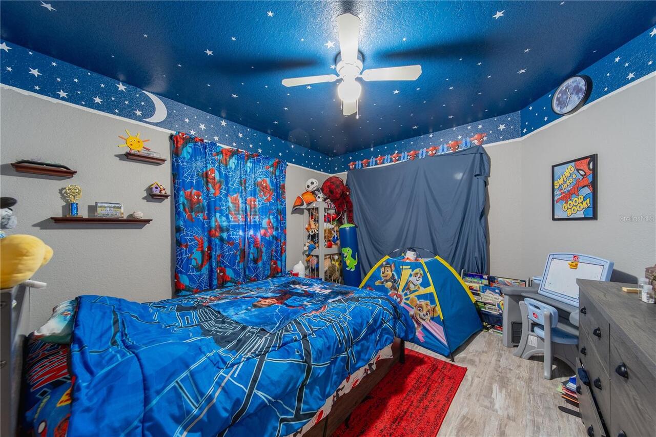 Listing Photo 14