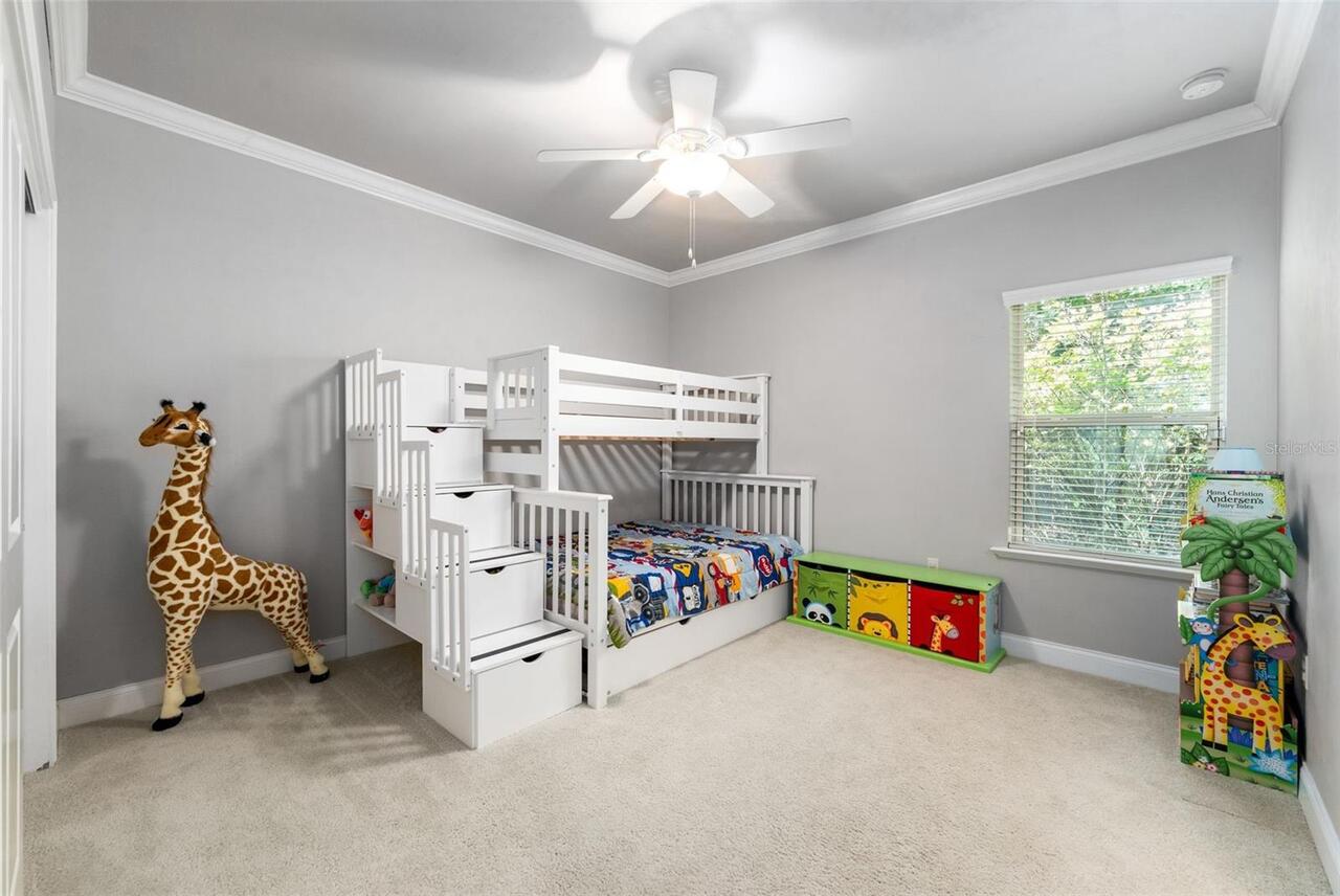 Listing Photo 32