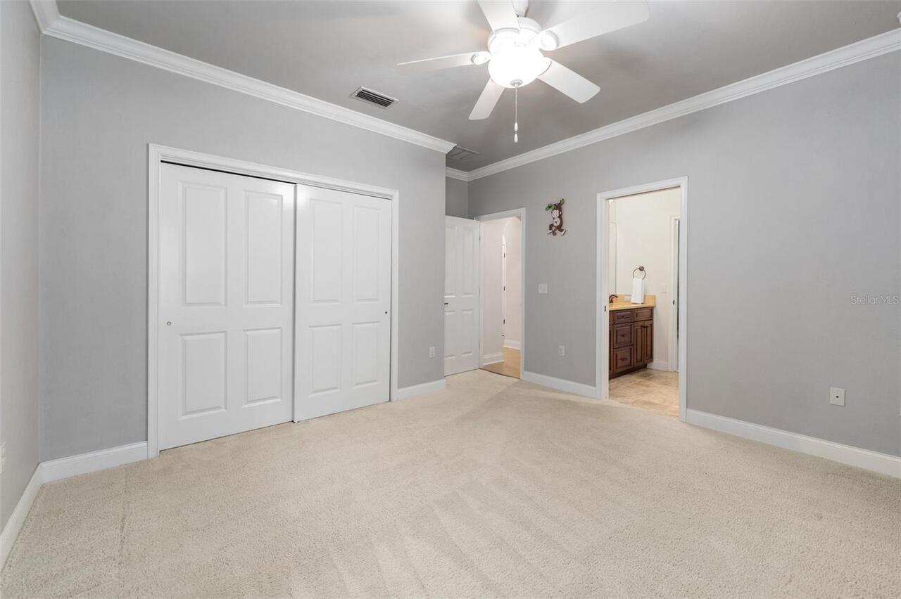 Listing Photo 37