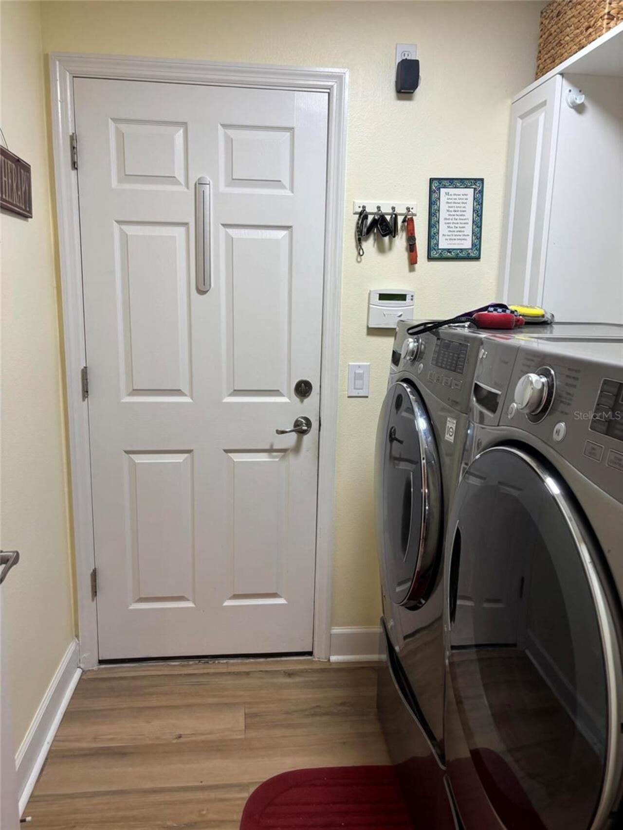 Listing Photo 10