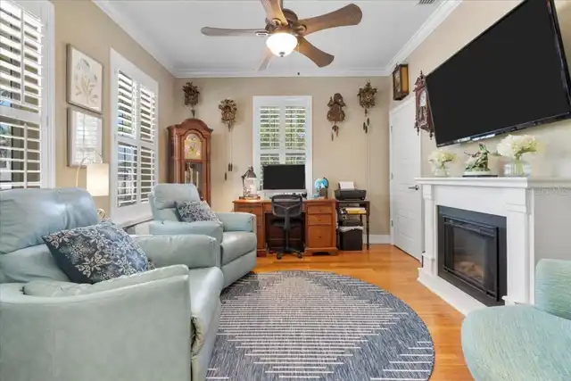 Listing Photo 9
