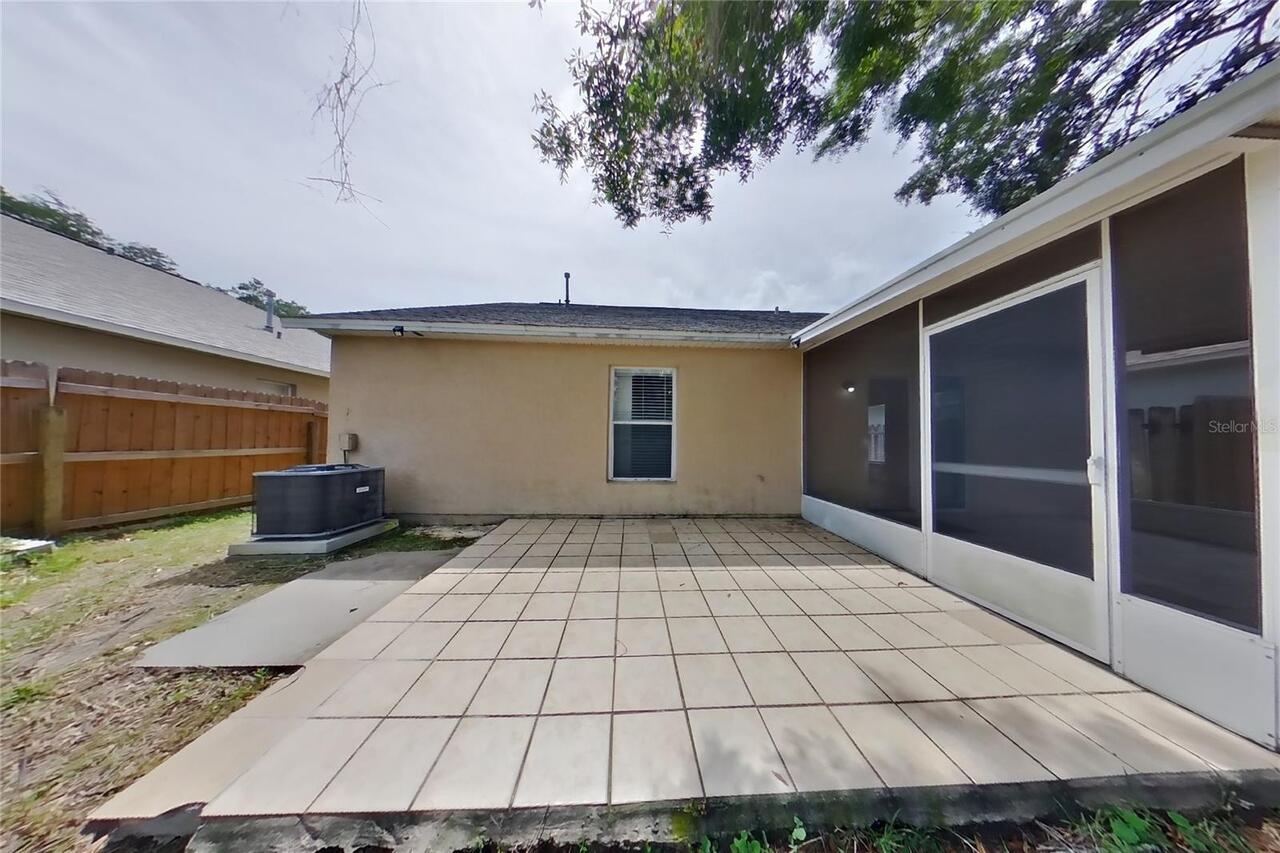 Listing Photo 16