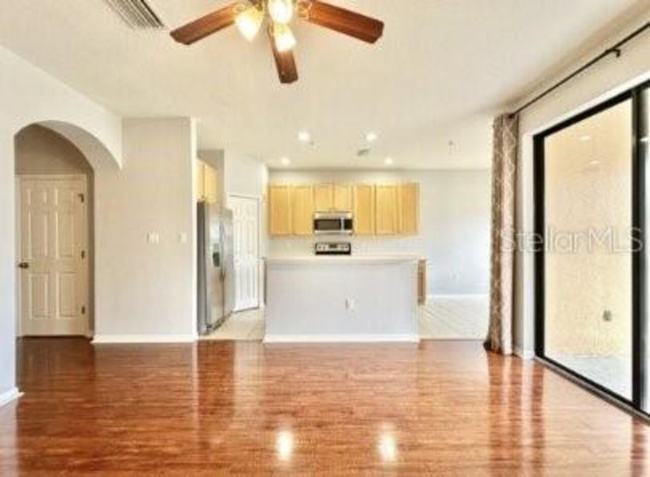 Listing Photo 6