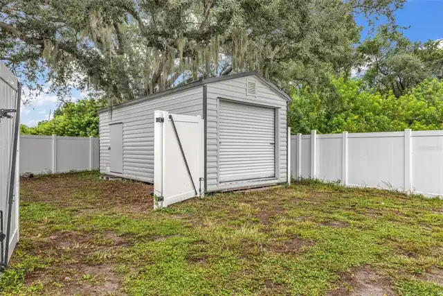 Listing Photo 18