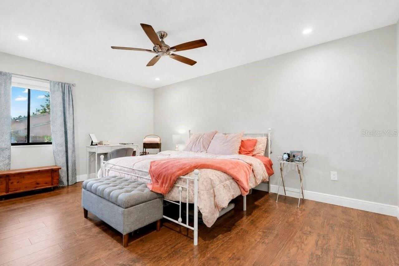 Listing Photo 15