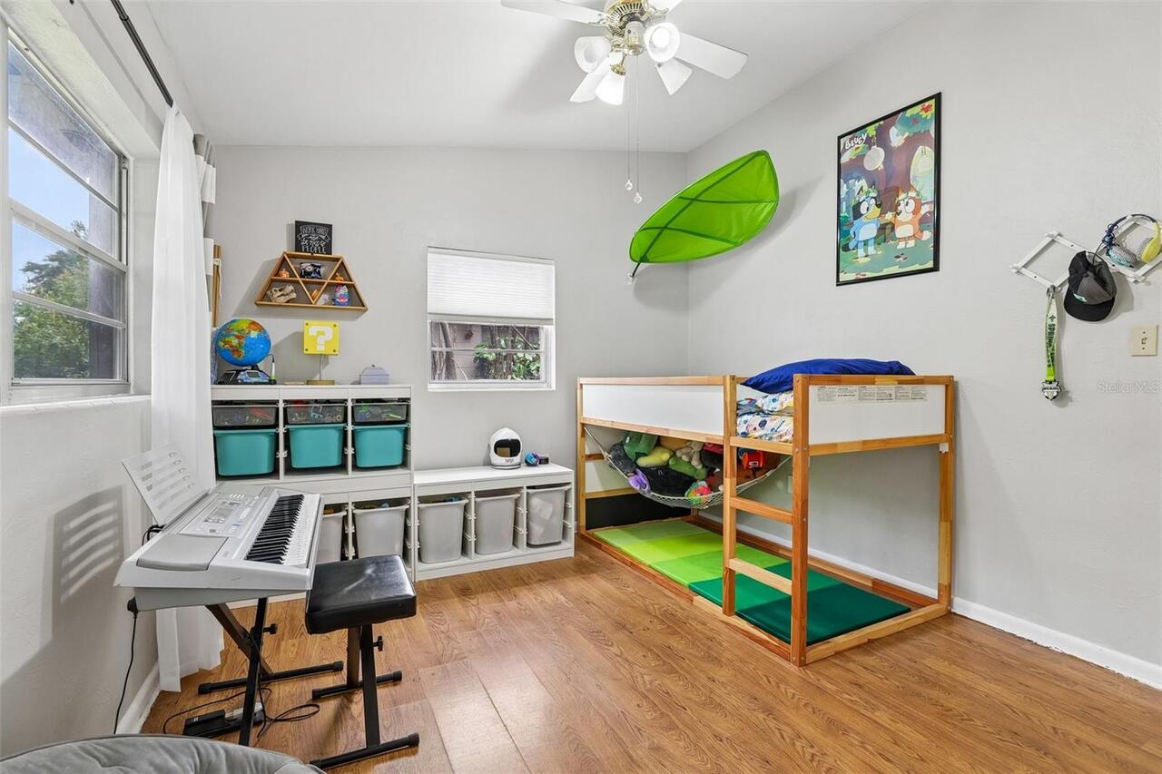 Listing Photo 15