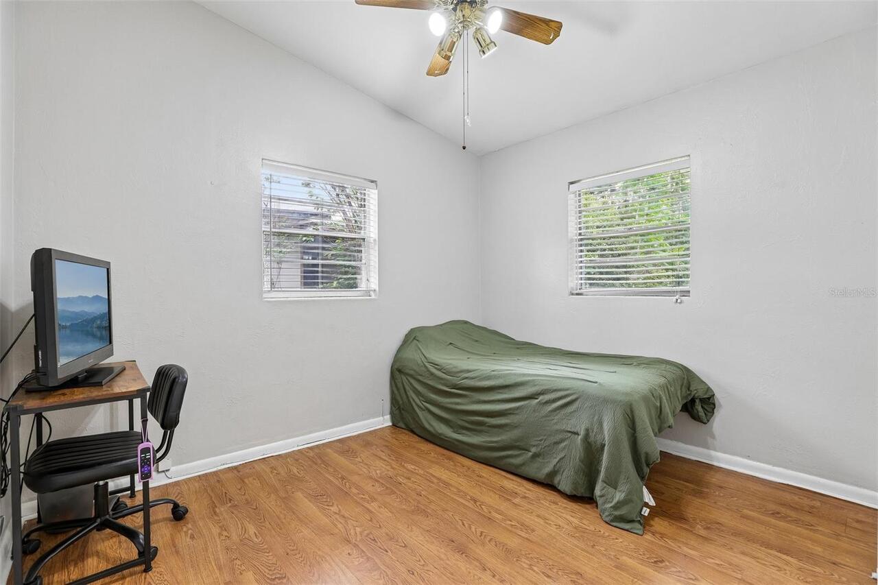 Listing Photo 18