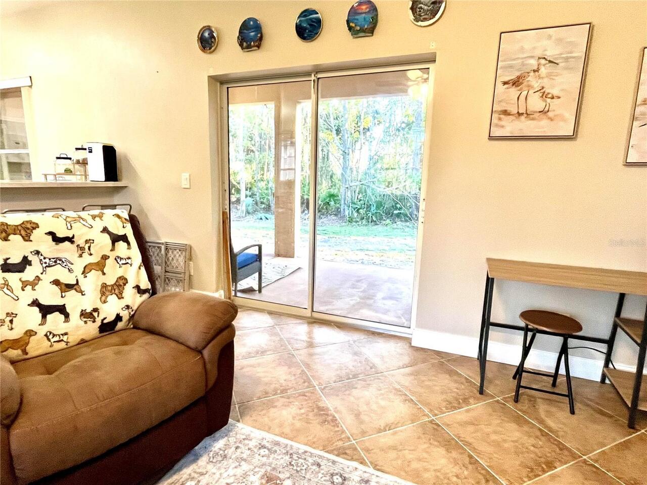 Listing Photo 8