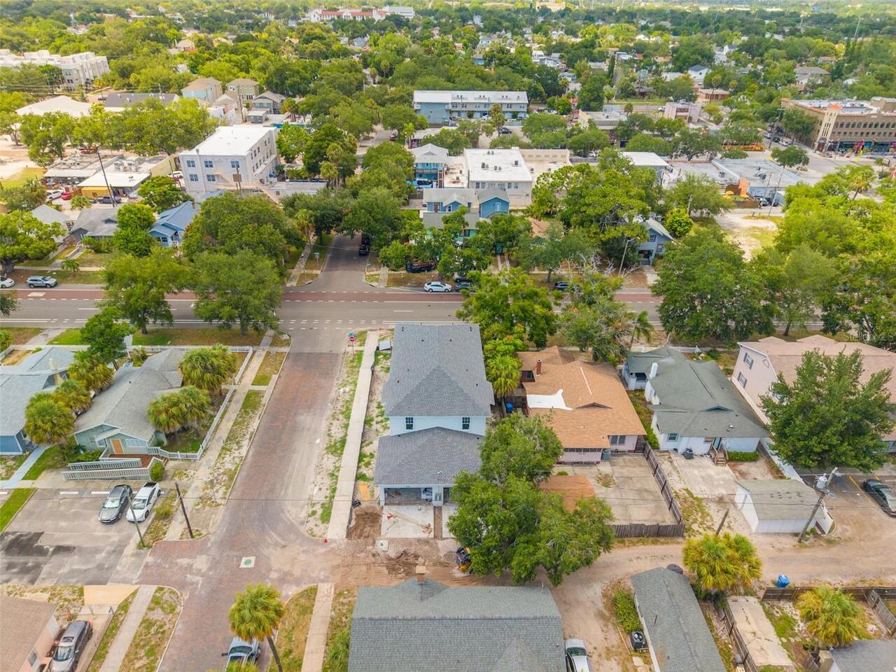 Listing Photo 9