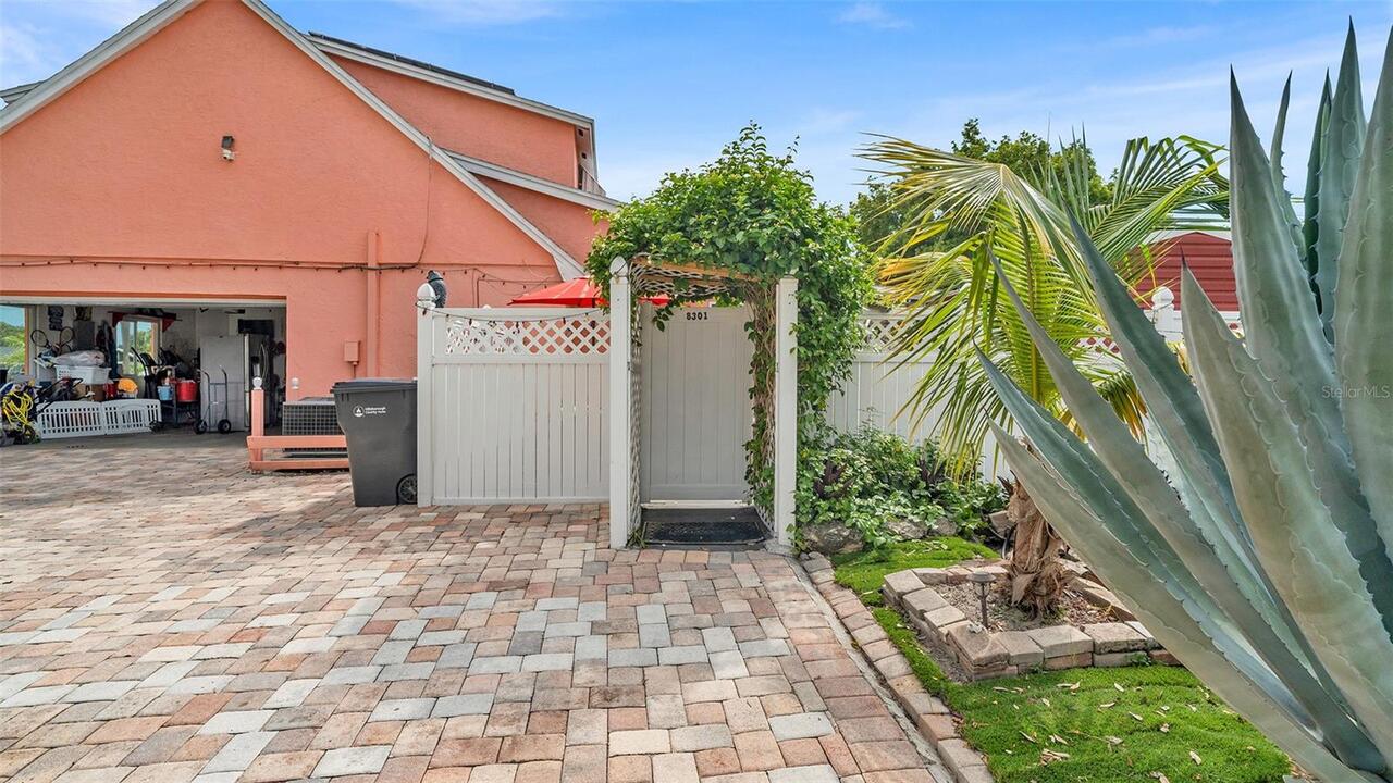 Listing Photo 23