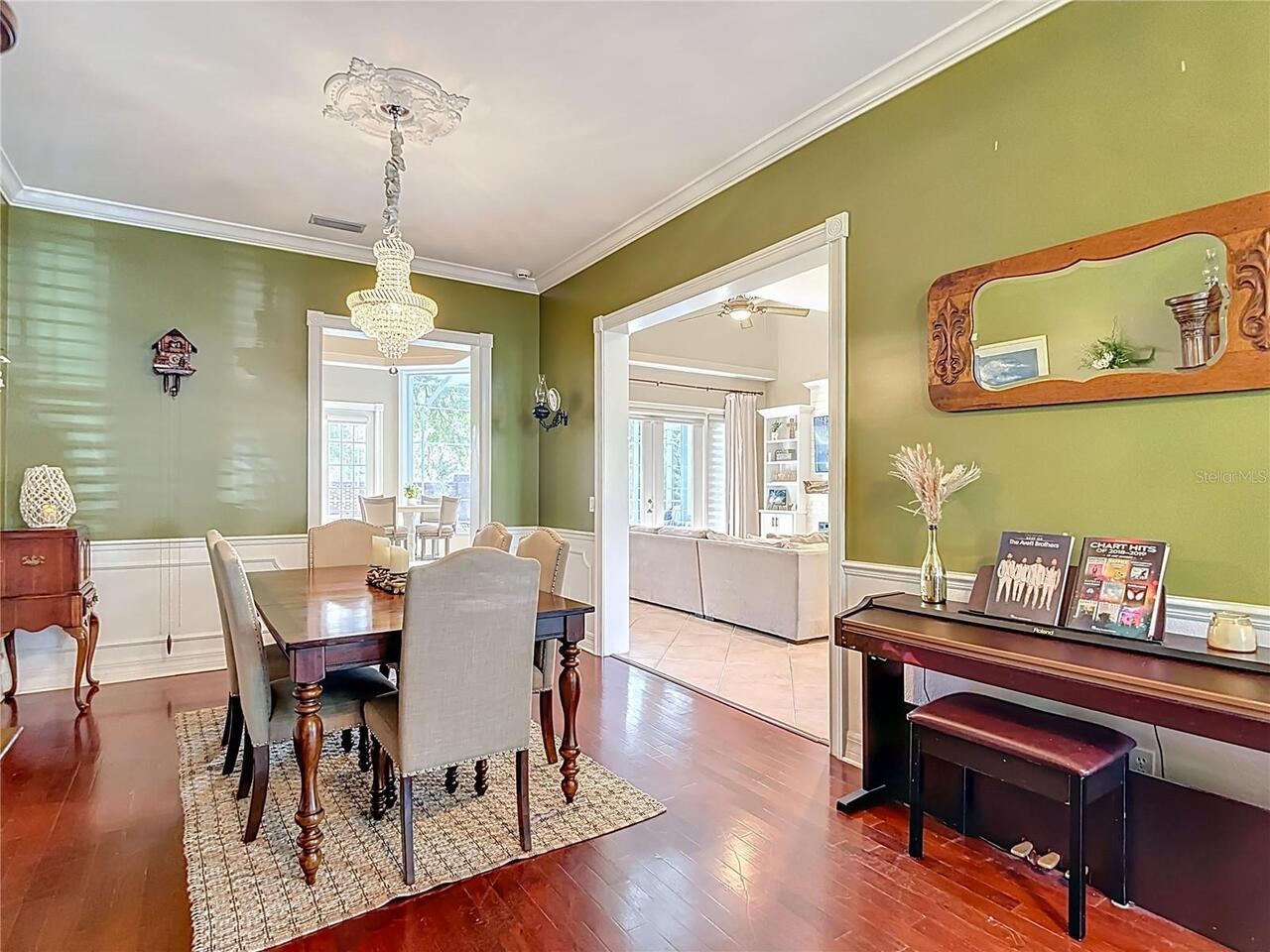 Listing Photo 12