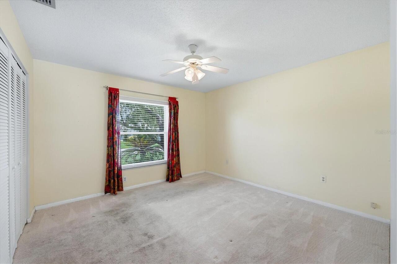Listing Photo 28