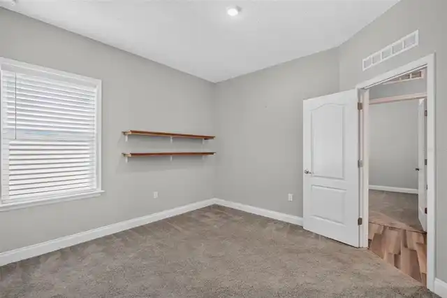 Listing Photo 33