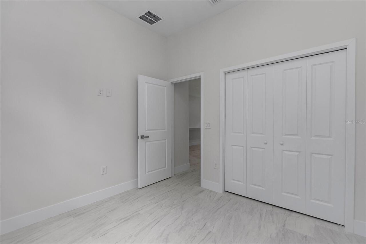 Listing Photo 24
